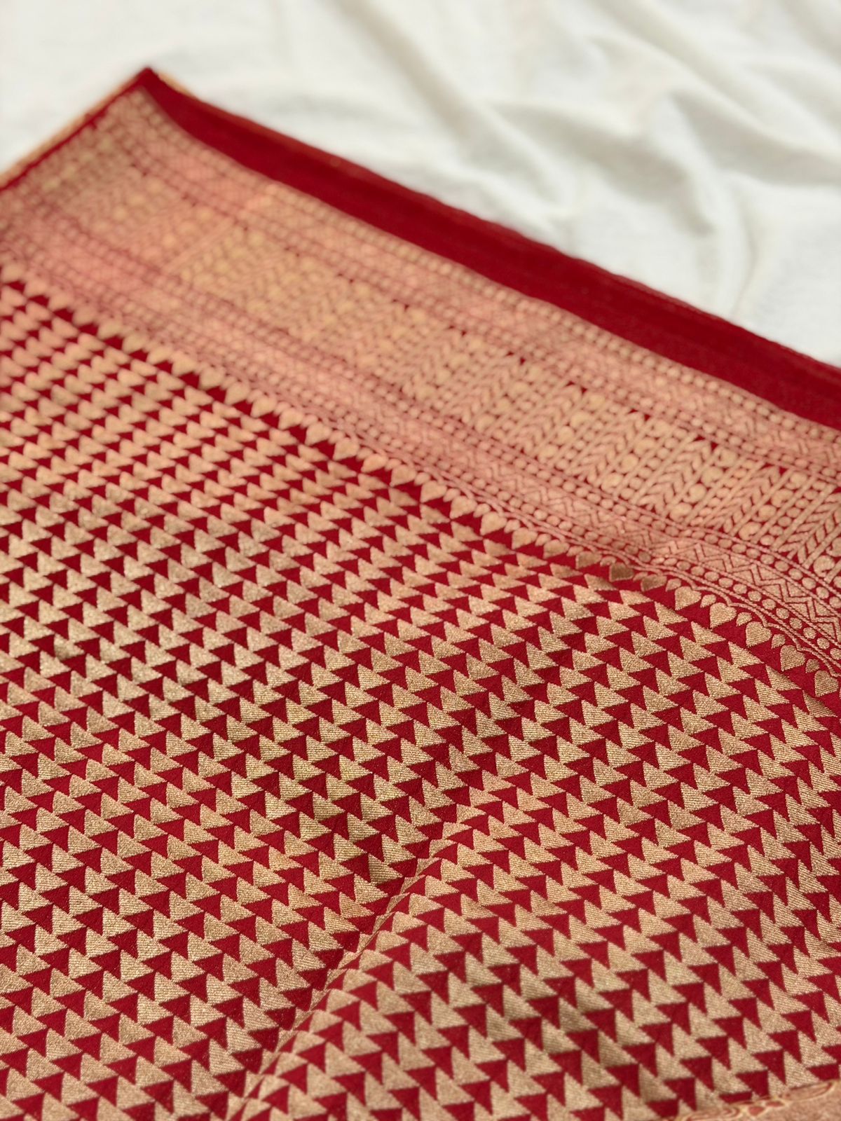 SEMI ORGANZA SAREE - RED