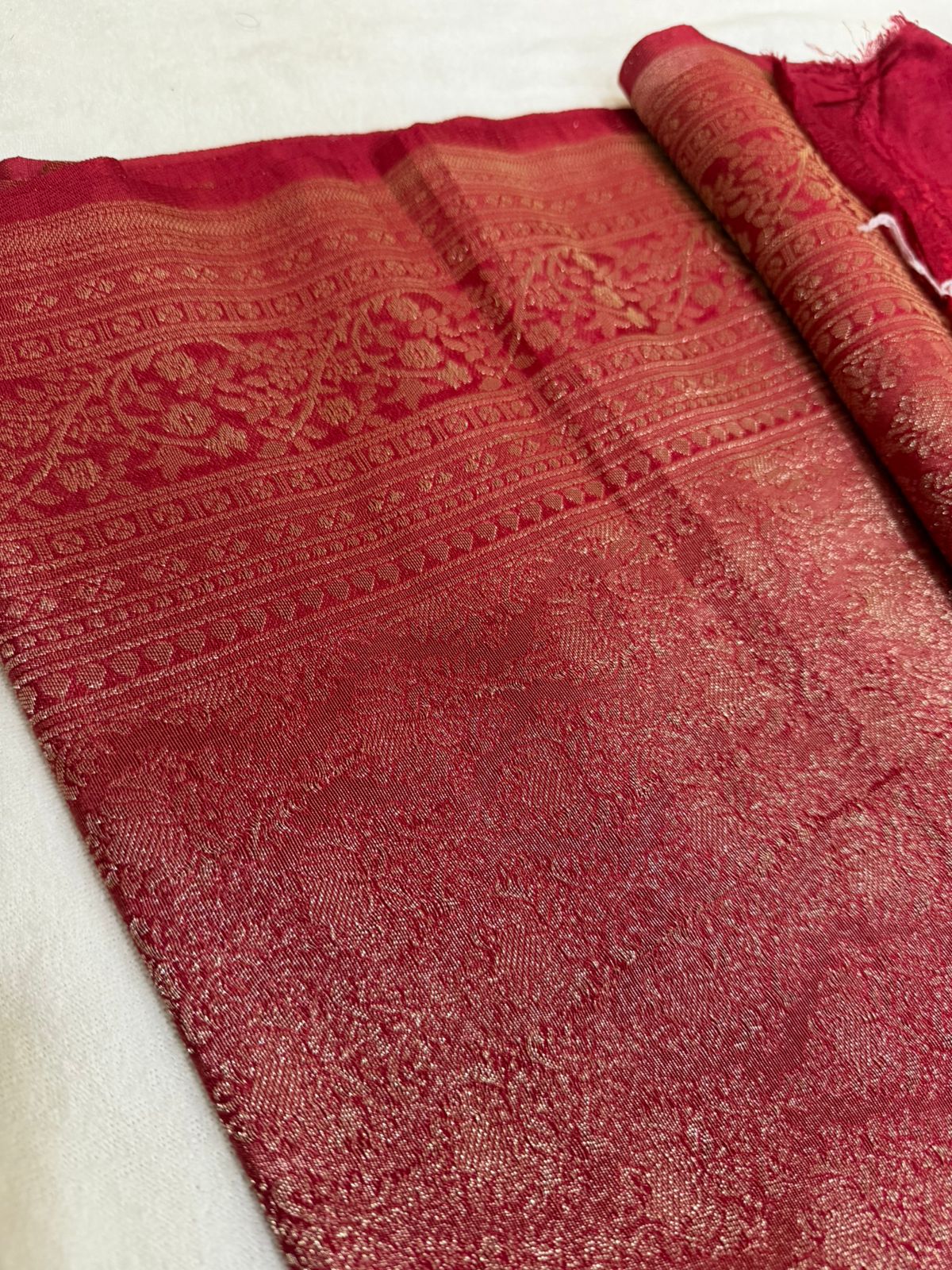 DIGITAL WEAVING SOFT SEMI SILK SAREE - RED FLORAL